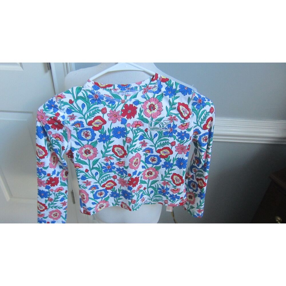 NEW VINEYARD VINES FLORAL NYLON / LYCRA  RASH GUARD  W/ LOGOS SIZE 7-8